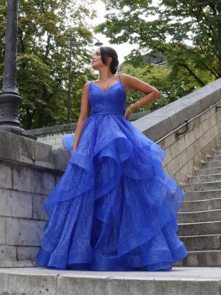 NOVÁ KOLEKCIA❤️ Limitovaný počet kusov, už teraz u nás na predajni a na e-shope www.zaira.sk #saty #šaty #svadby #družičky...